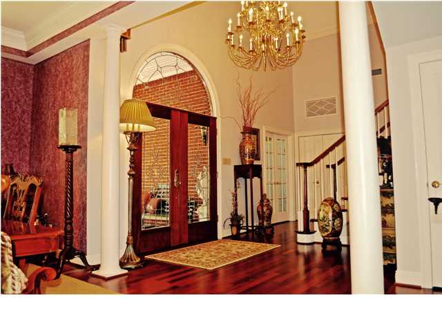 12390 Airport Blvd, Mobile, AL 36608