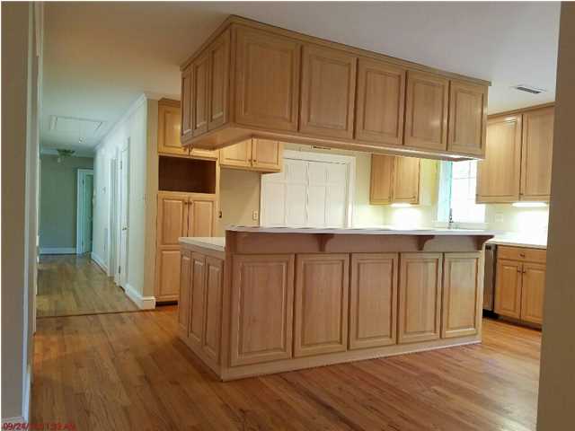 61WIMBLEDON DR, Mobile, AL 36608