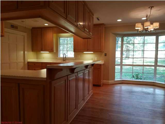 61WIMBLEDON DR, Mobile, AL 36608
