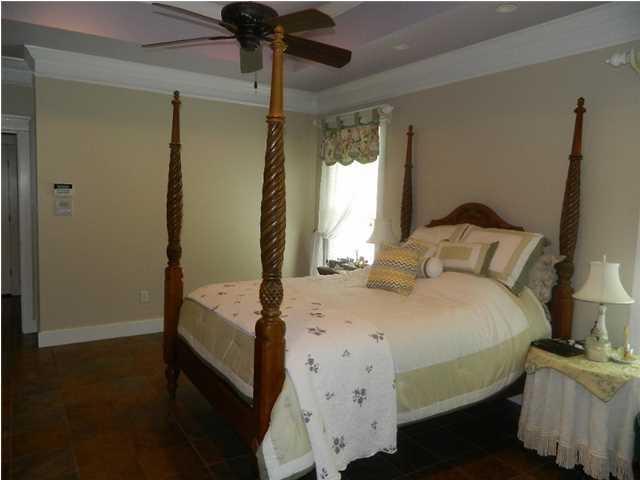 339 West SPRINGHILL WOODS DR, Mobile, AL 36608