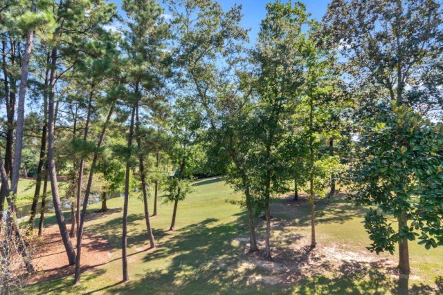 4304 Lakewood Court, Mobile, AL 36608