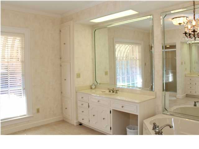 5497 REGENCY OAKS DRIVE N, Mobile, AL 36609