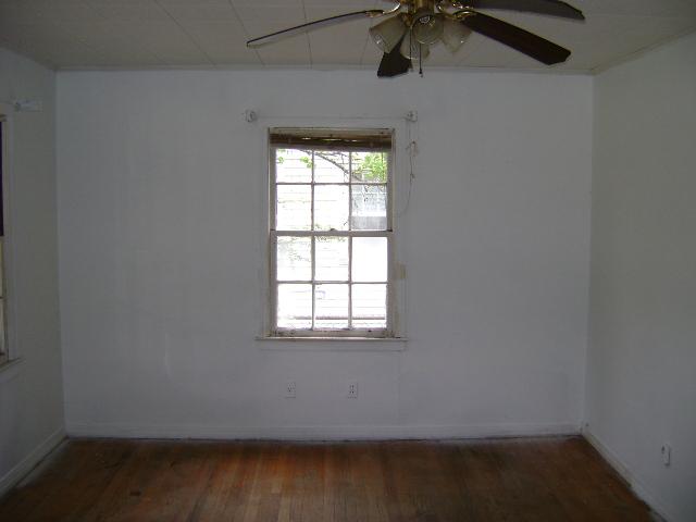 115 Eleventh AveChickasaw, AL, 36611Mobile County