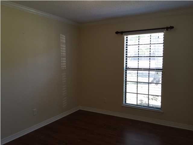 4926CAMELOT DR, Mobile, AL 36619
