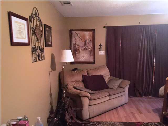 7625 N Tara Dr, Mobile, AL 36619