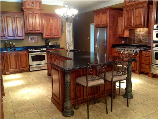 8781THREE NOTCH RD, Mobile, AL 36619