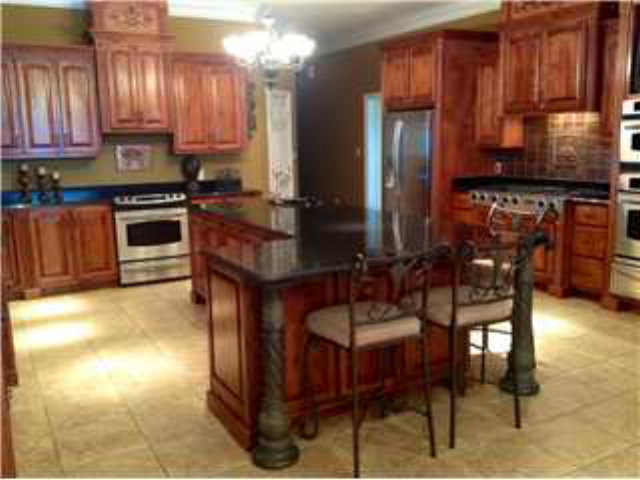 8781 Three Notch Rd, Mobile, AL 36619