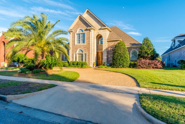 1257 Heron Lakes Cir, Mobile, AL 36693