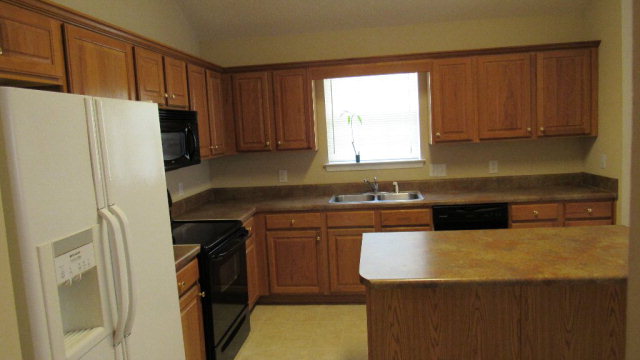 811 Willow Pointe Dr, Mobile, AL 36695