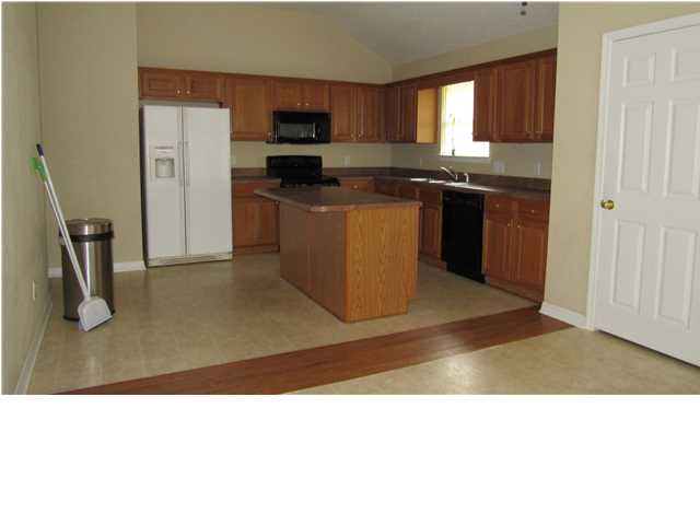 811 East WILLOW POINTE DR, Mobile, AL 36695