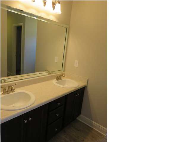 2176WOLF BRANCH DR, Mobile, AL 36695