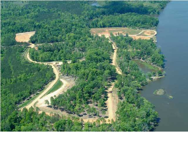 SHADOW CREEK Circle, Camden, AL 36726