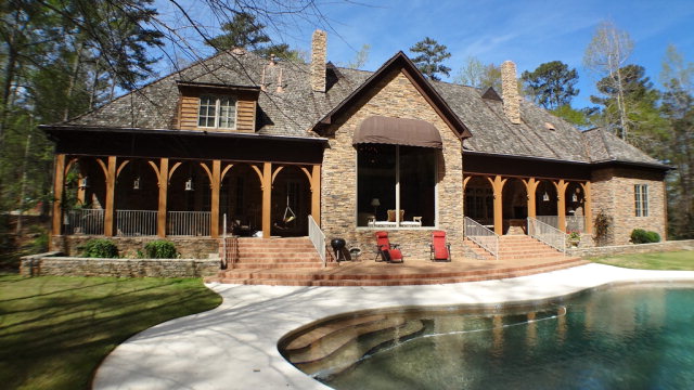 1101 WILLOW RUN RUN, Opelika, AL 36801