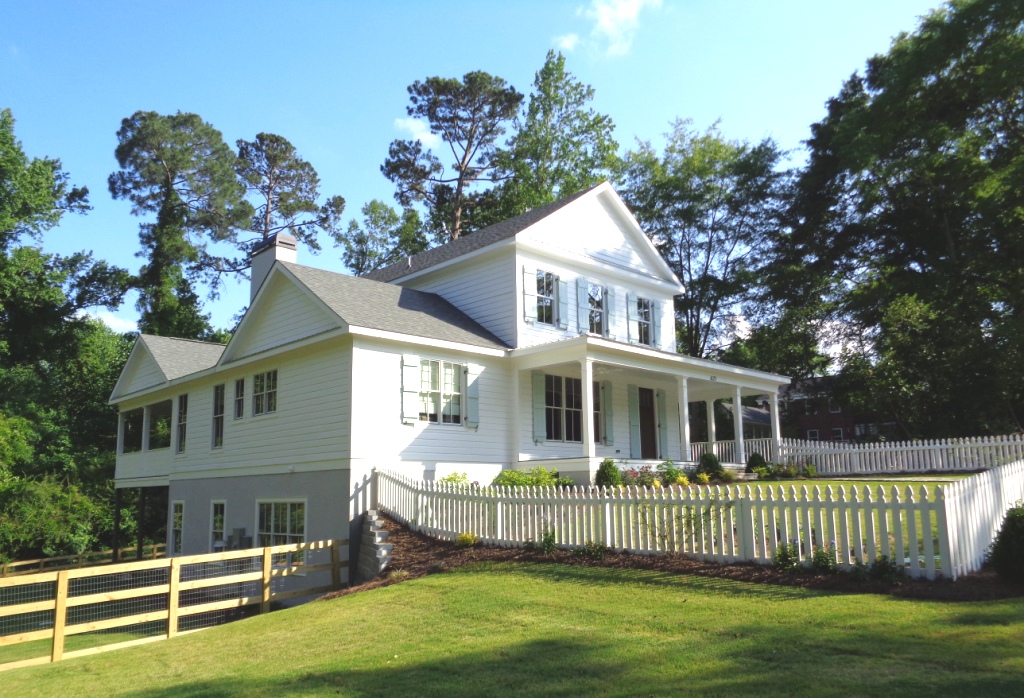 621 Dumas Drive, Auburn, AL 36830