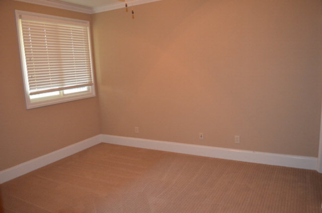 696 W MAGNOLIA AVENUE, Auburn, AL 36832