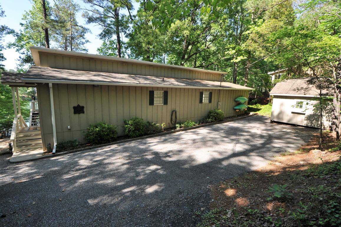 994 Arrowhead Rd, Dadeville, AL 36853