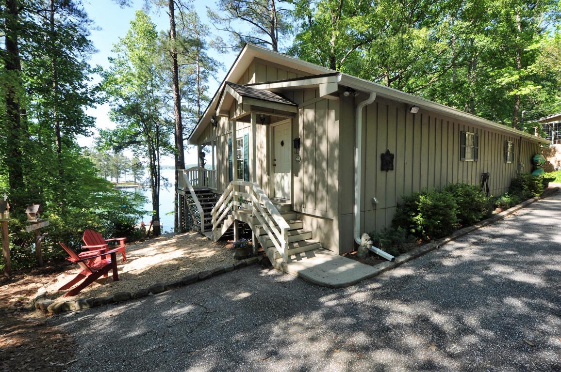 994 Arrowhead Rd, Dadeville, AL 36853
