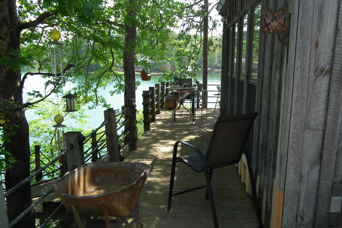 54 Pointwood Place, Dadeville, AL 36853