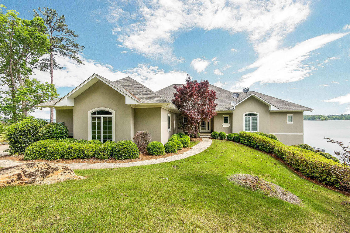 656 Marin Pkwy, Dadeville, AL 36853