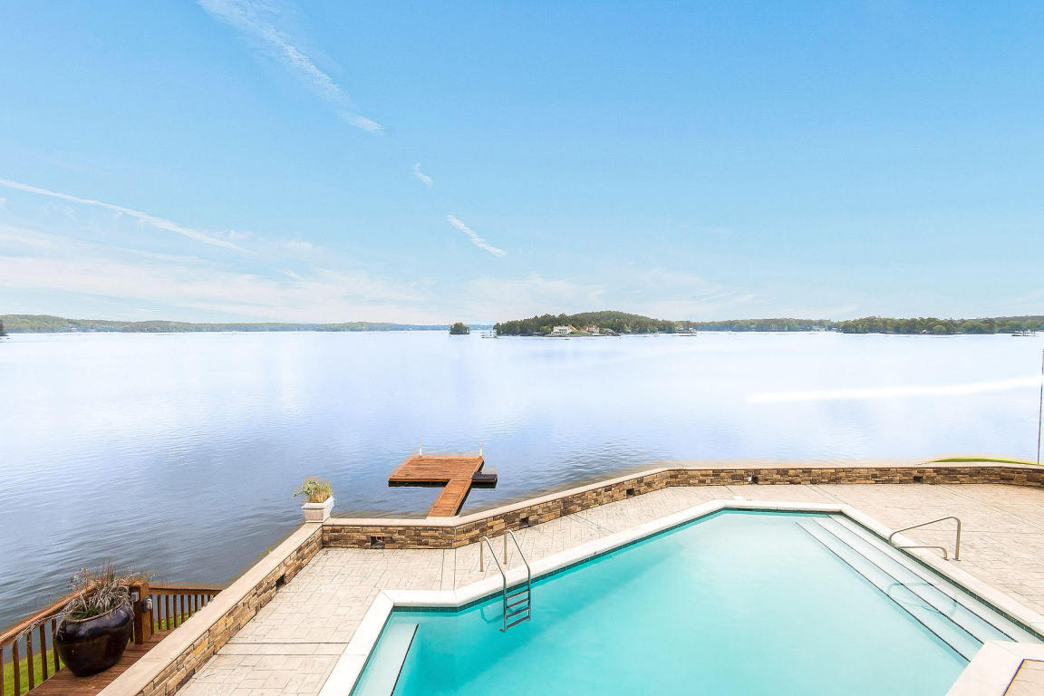 656 Marin Pkwy, Dadeville, AL 36853