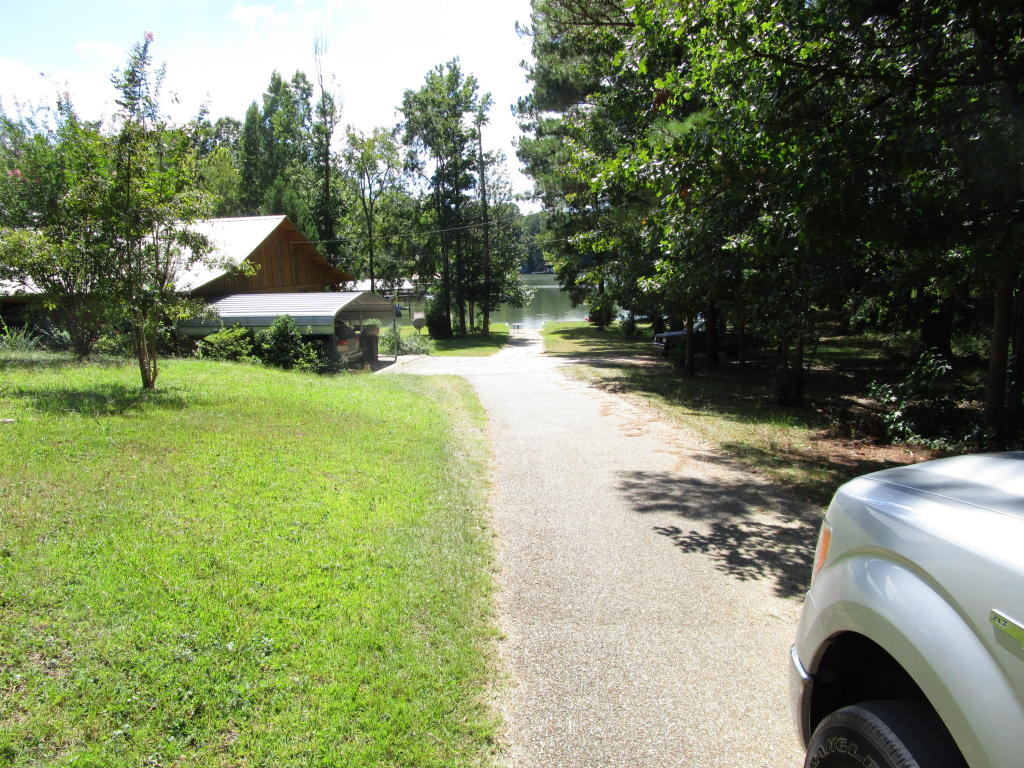 2025 MOONBRANCH Dr, Dadeville, AL 36853