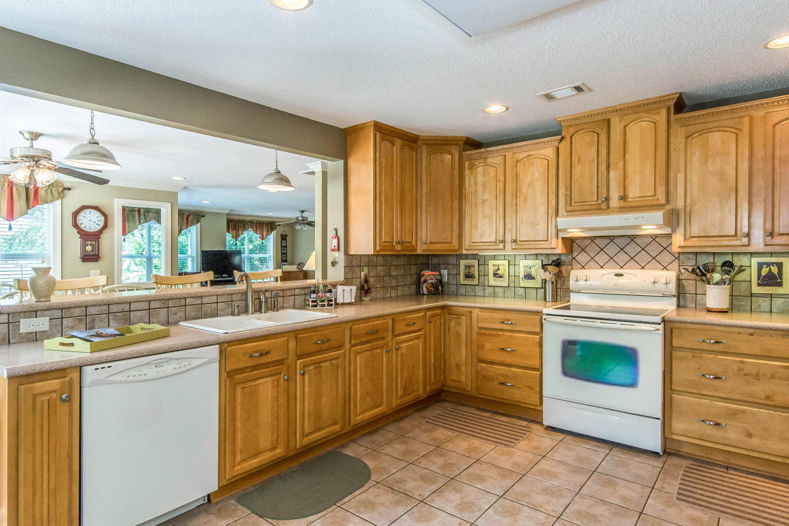 265 Tahiti Trail, Dadeville, AL 36853