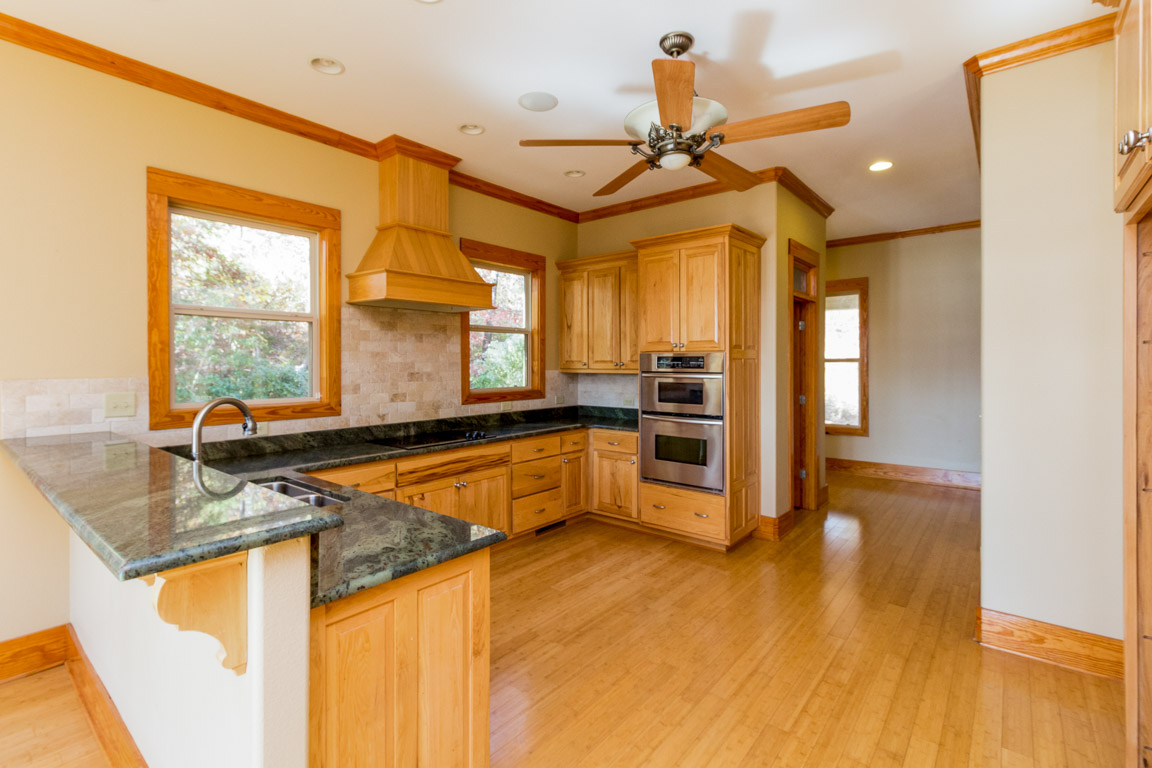 56 Stonehouse Rd, Dadeville, AL 36853