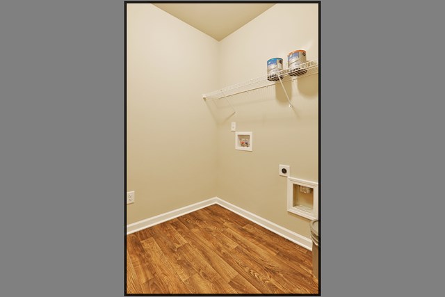 44 Churchill Dr, Fort Mitchell, AL 36856