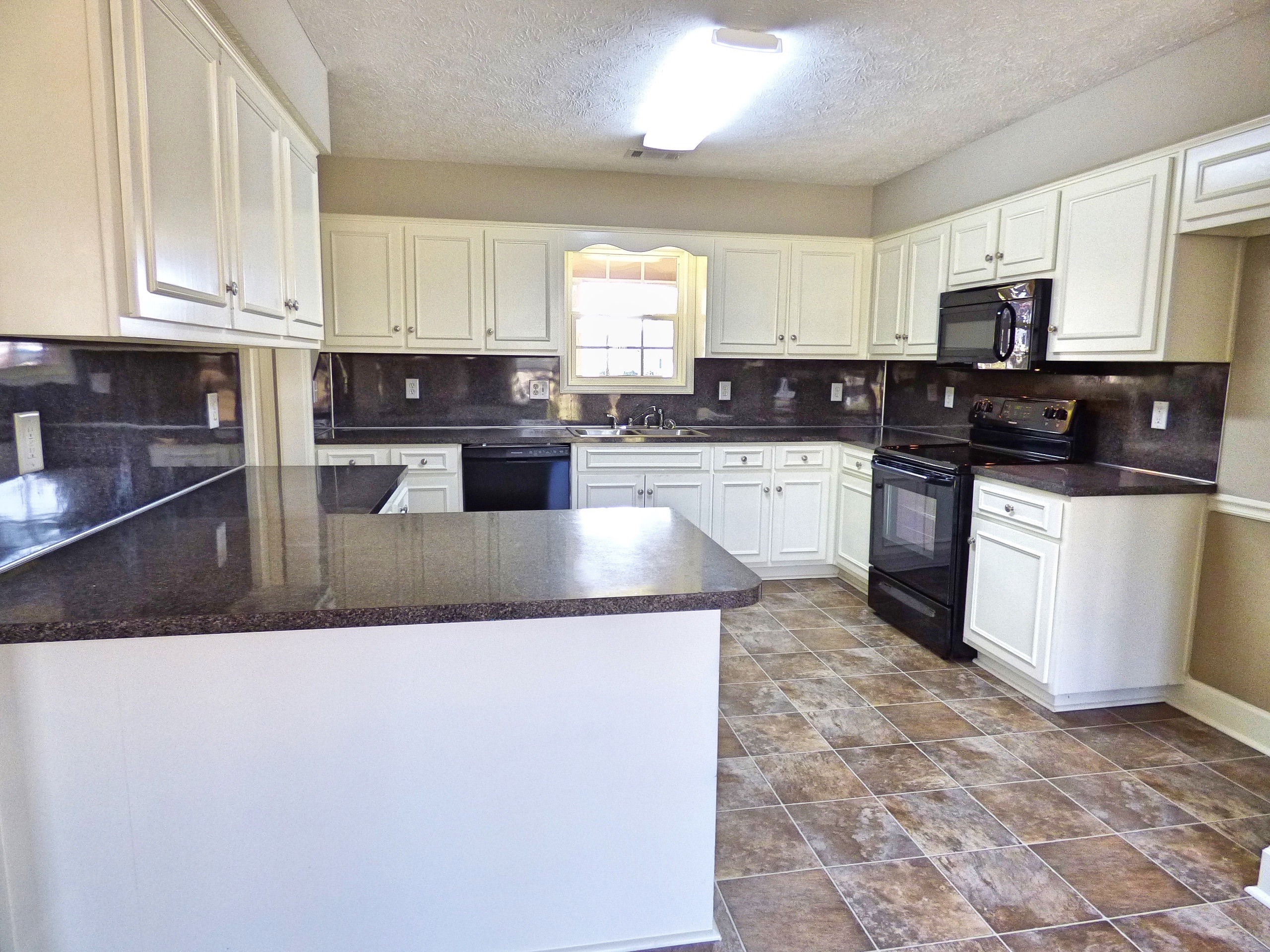 22 Pope Street, Fort Mitchell, AL 36856