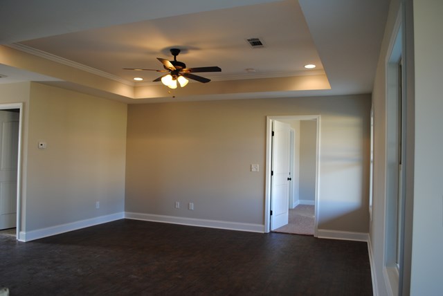 6 Wheatland Ct, Fort Mitchell, AL 36856