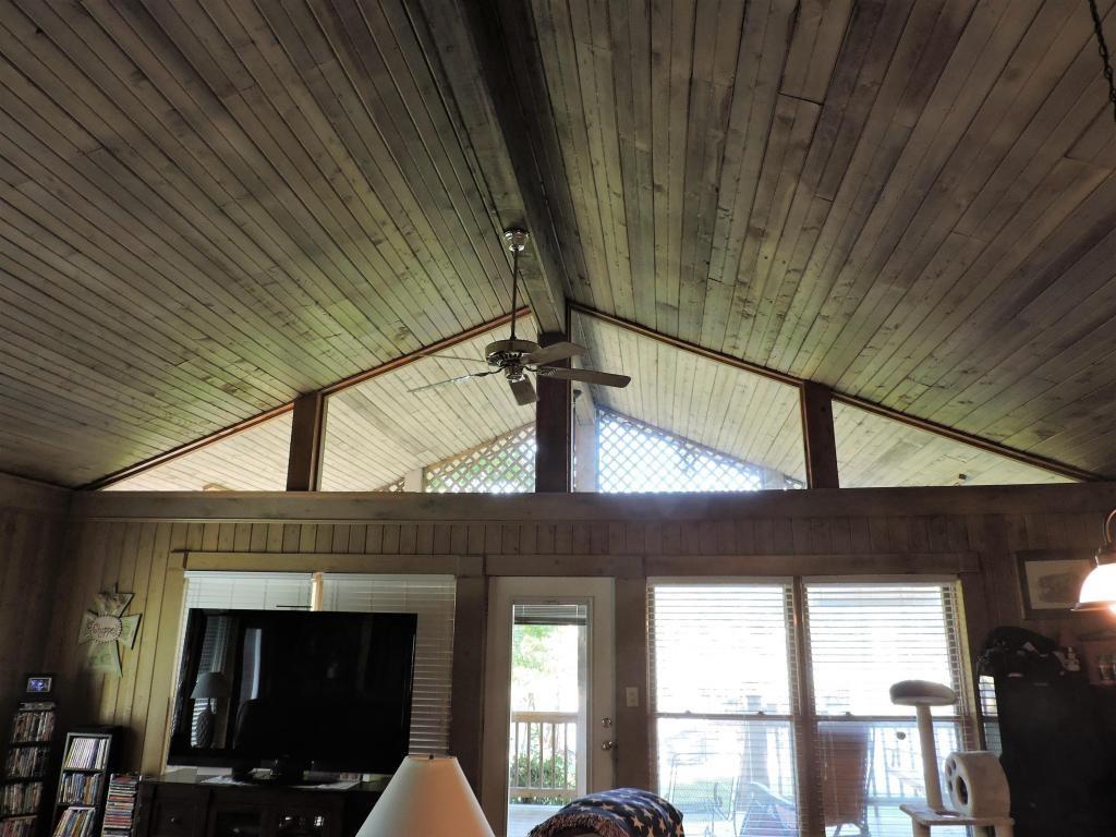 1112 LAKESHORE DRIVE, Jacksons Gap, AL 36861