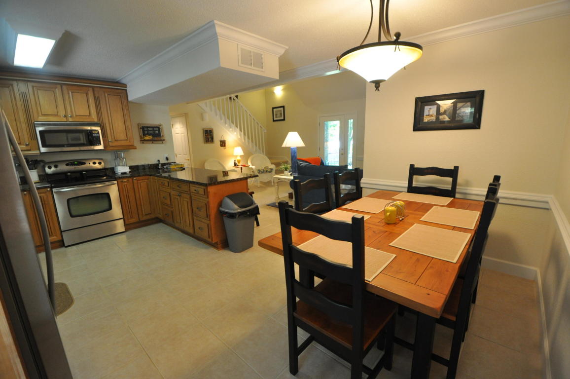 1080 Lakeshore Drive, Jacksons Gap, AL 36861