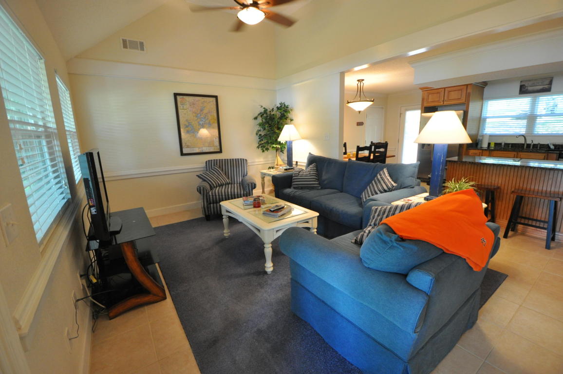 1080 Lakeshore Drive, Jacksons Gap, AL 36861