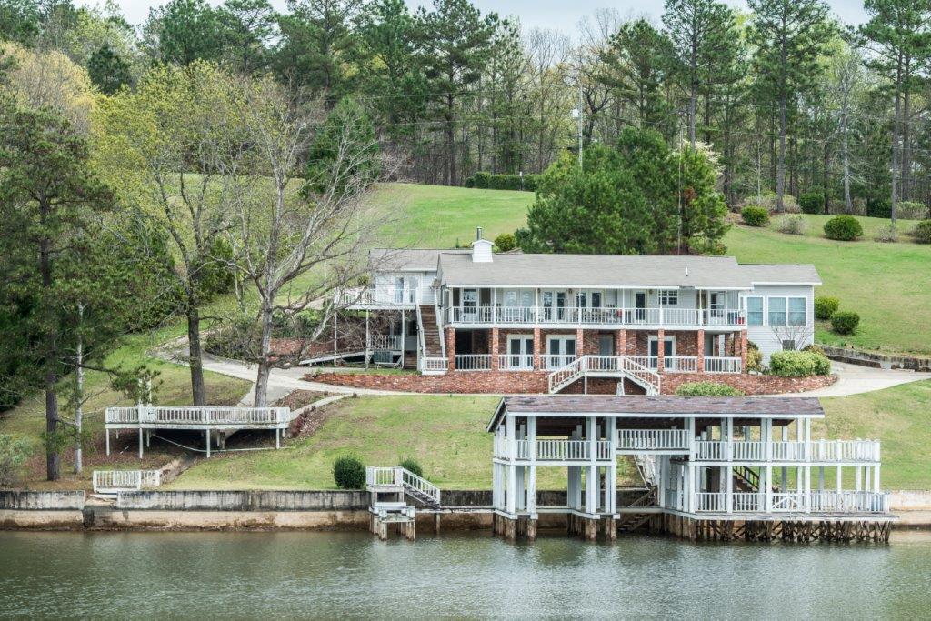 718 Bay Pine Point, Jacksons Gao, AL 36861