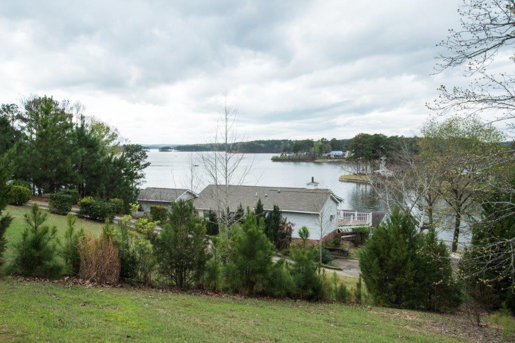 718 Bay Pine Point, Jacksons Gao, AL 36861