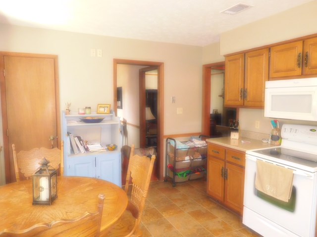 1906 TIMBERLAND DR, Phenix City, AL 36867