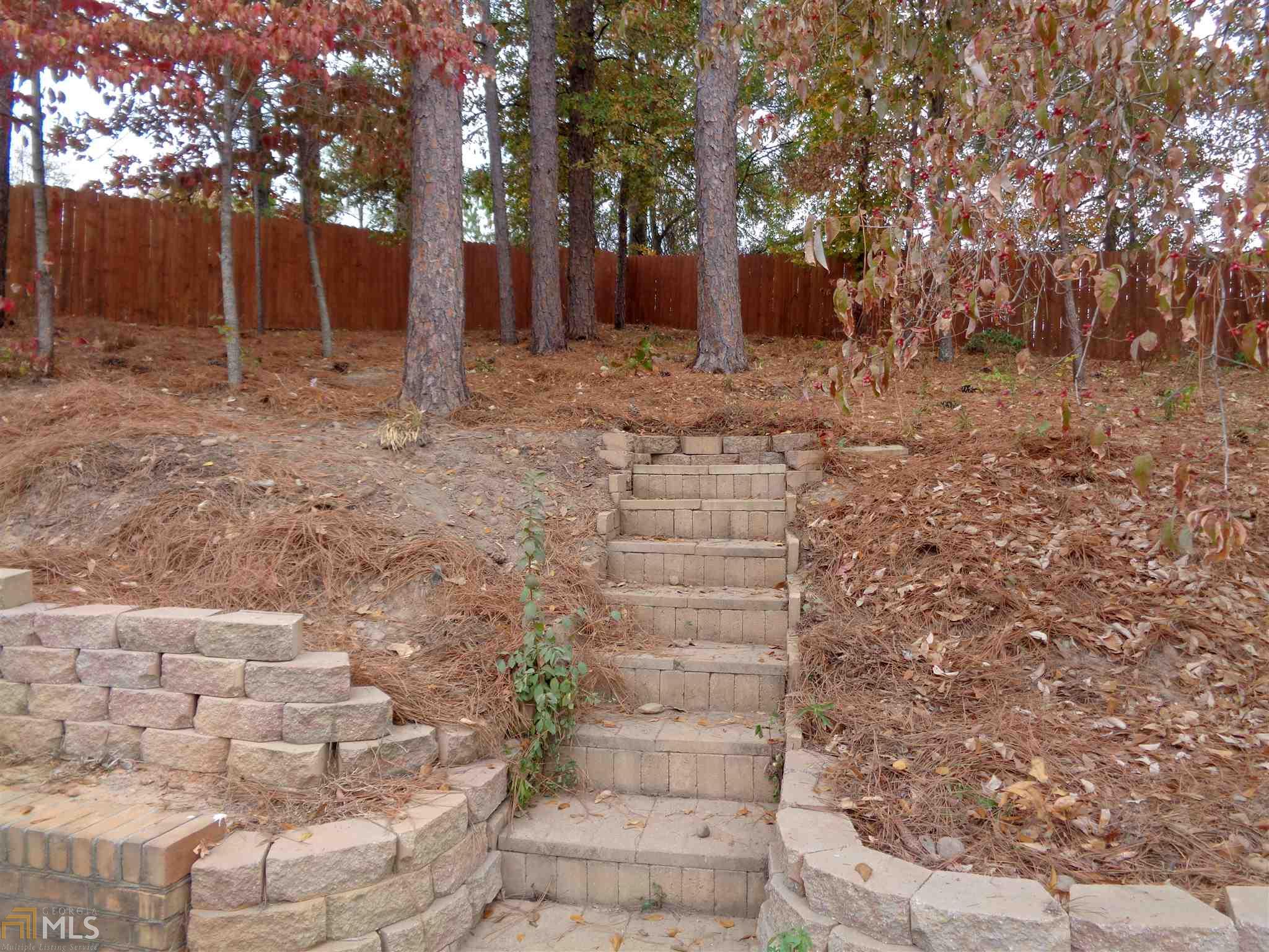 3308 Beacon St, Phenix City, AL 36867
