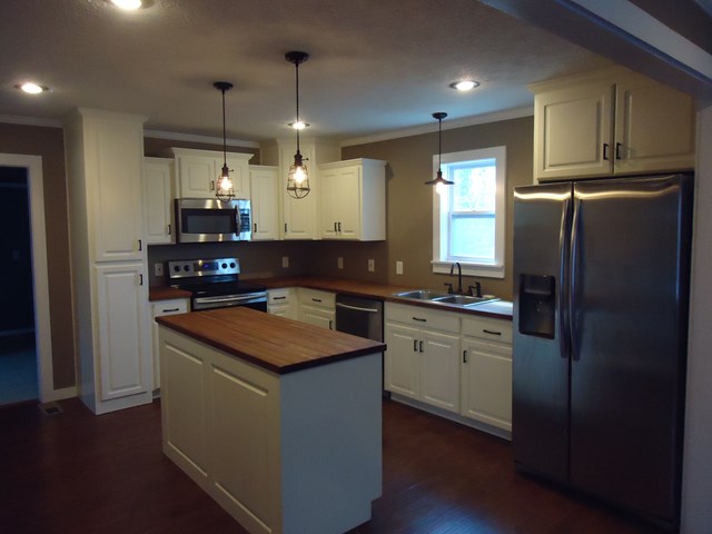 465 Lee Rd 562, Smiths Station, AL 36867