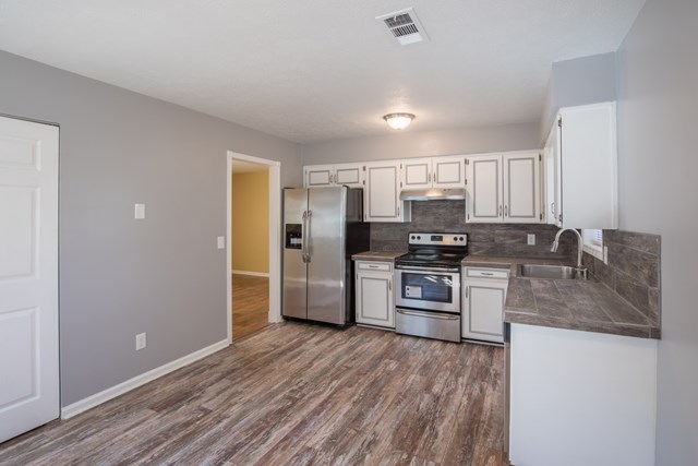1920 KIMBERLY DR, Phenix City, AL 36867