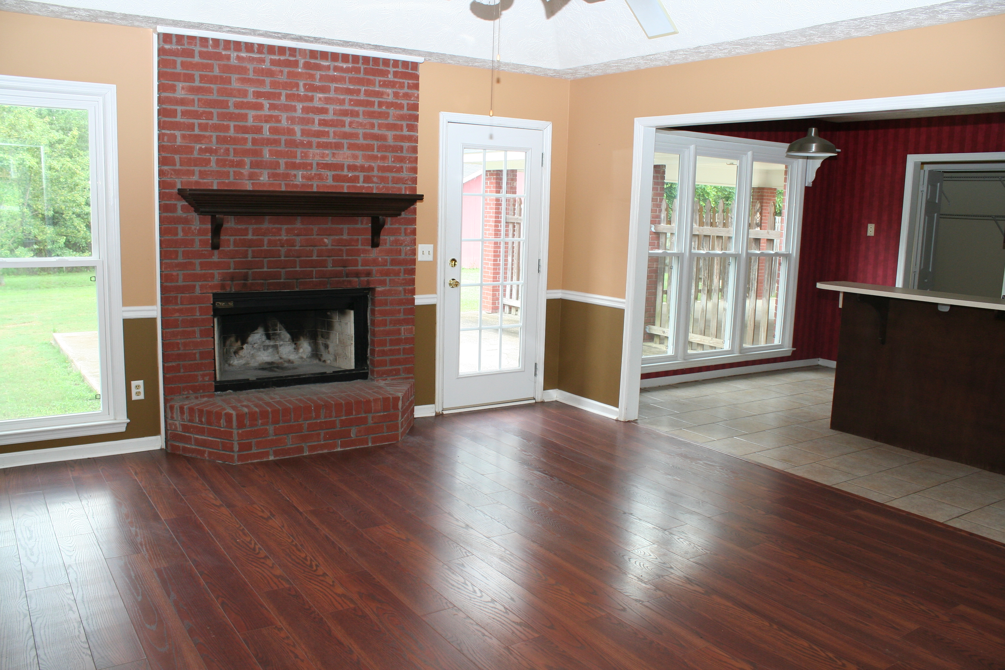 47 Lee Road 554Phenix City, AL, 36867Lee County