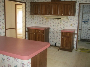 1002 43rd AvePhenix City, AL, 36869Russell County