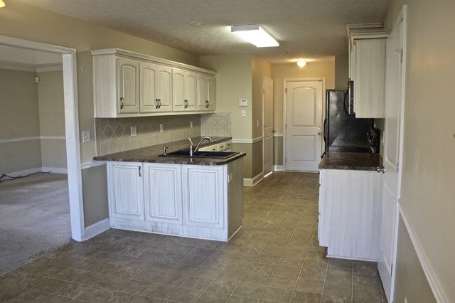 2 LEE RD 2144, Phenix City, AL 36870