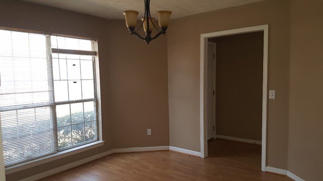 68 Lee Rd 962, Smiths Station, AL 36877