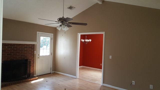 68 Lee Rd 962, Smiths Station, AL 36877