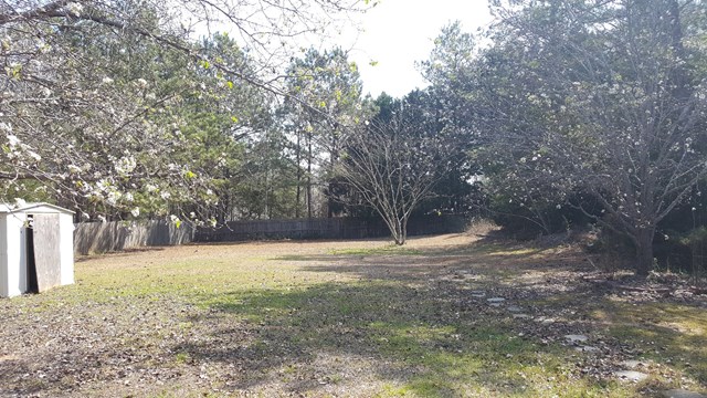 68 Lee Rd 962, Smiths Station, AL 36877