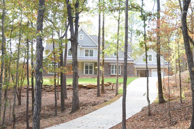 424 Lee Rd 2204, Smiths Station, AL 36877