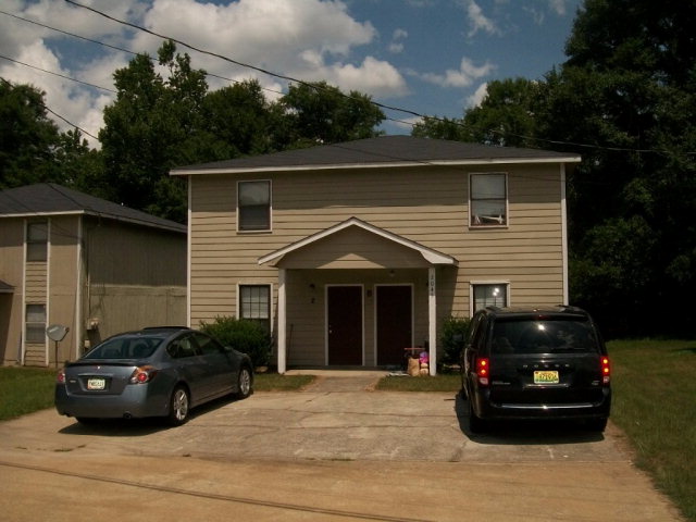 2045 Lee Rd 235, Smiths Station, AL 36877