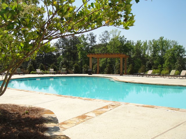 1926 W FARMVILLE ROAD, Auburn, AL 36879