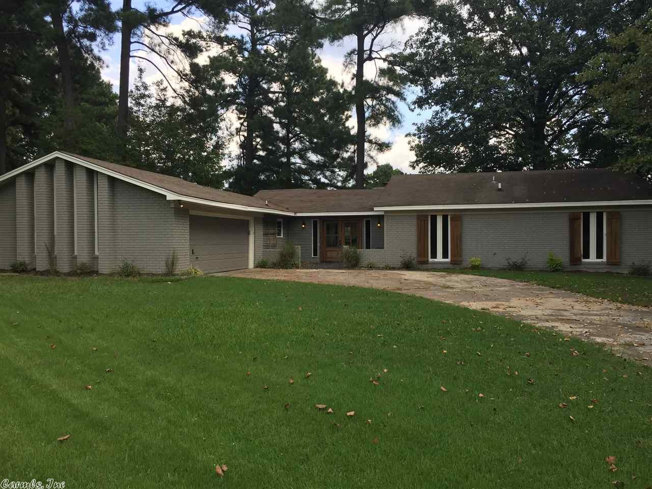57 Westchester Drive, White Hall, AR 71602