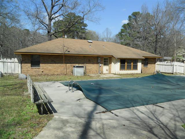 2504 Creekview LnWhite Hall, AR, 71602Jefferson County